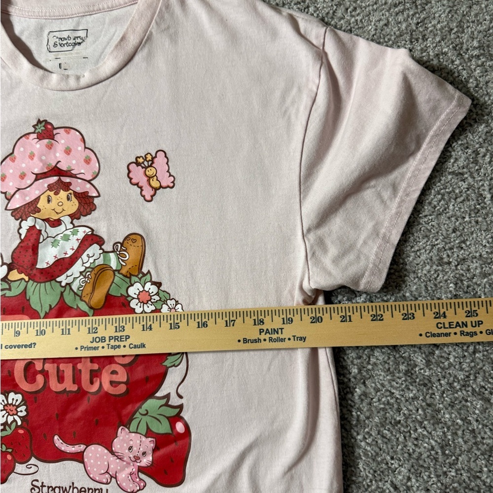 Strawberry Shortcake “Berry Cute” Graphic Tee Pale Pink Retro L/XL - Picture 2 of 4